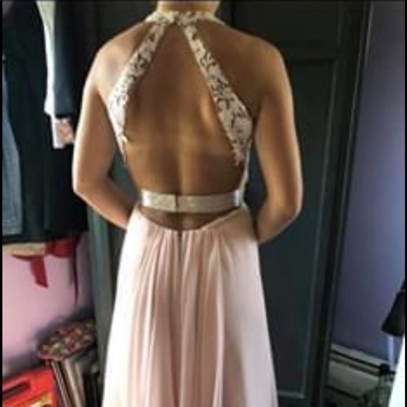 Long V-neck lace gown by Mori Lee - Picture 4 of 5